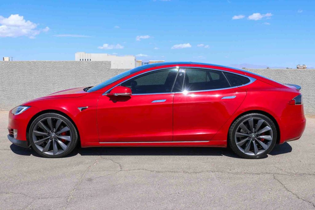 tesla model s 2017 5YJSA1E44HF196089 image tesla model s 2017 5YJSA1E44HF196089 image